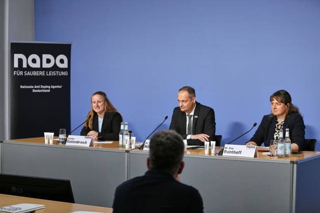 Berlin, Deutschland, 09.06.2026: Haus der Bundespressekonferenz: Pressekonferenz: Nationale Anti Doping Agentur Deutschland (NADA): L-R: Annika Kollenbroich, Lars Mortsiefer, Eva Bunthoff