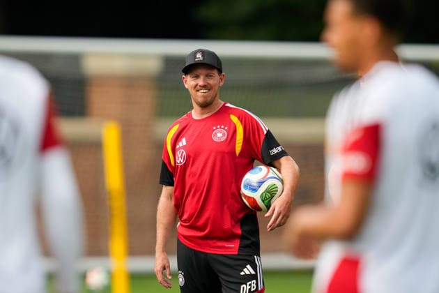 Julian Nagelsmann (Deutschland, Cheftrainer) nimmt an der ersten Trainingseinheit der deutschen Nationalmannschaft im Trainingslager in North Carolina teil. USA, Deutsche Fussballnationalmannschaft, Base Camp, Winston-Salem, 08.06.2026 USA, Deutsche Fussballnationalmannschaft, Base Camp, Winston-Salem, 08.06.2026 Winston-Salem