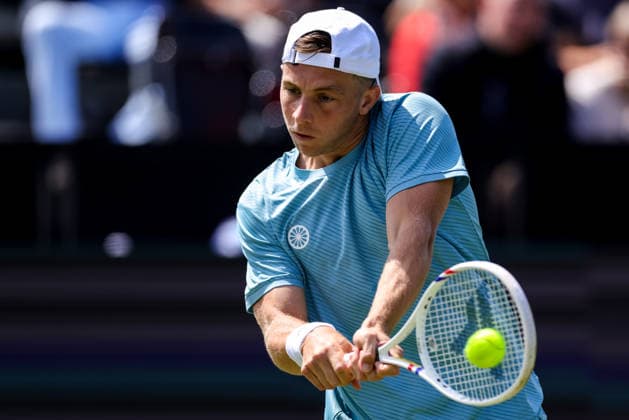 ROSMALEN, NETHERLANDS - JUNE 9: Tallon Griekspoor of the Netherlands plays a backhand in his Men s Singles First Round match against Botic van de Zandschulp of the Netherlands during Day 2 of the Libema Open Grass Court Championships at the Autotron on June 9, 2026 in Rosmalen, Netherlands.  Copyright: xRenexNijhuis MBxMediax