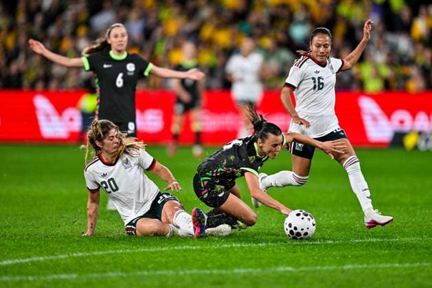 SYDNEY, AUSTRALIA - June 9: Hayley Raso (16 Australia) during the Sydney June FIFA International Window Australia v Mexico on June 9, 2026 in Sydney, Australia. Western Sydney Stadium (Photo by Keith McInnes Sports Press Photo Getty Images)  Copyright: xSportsxPressxPhotox Sportspressphoto_SPR163884