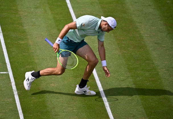 Jan-Lennard Struff (GER) enttaeuscht Tennis Herren BOSS Open ATP, Tennis Herren 250 Stuttgart 2026 Weissenhof BOSS Open ATP 250 Stuttgart 2026