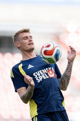 260609 Eric Smith of the Swedish national football team at a training session during day -2 of the FIFA World Cup, WM, Weltmeisterschaft, Fussball 2026 on June 9, 2026 in Dallas. Photo: Petter Arvidson BILDBYRAN kod PA PA1225 fotboll football soccer fotball vm fotbolls-vm fotball-vm fotbolls-vm 2026 fifa world cup 2026 träning practice training sverige sweden sverige a day -2 bbeng
