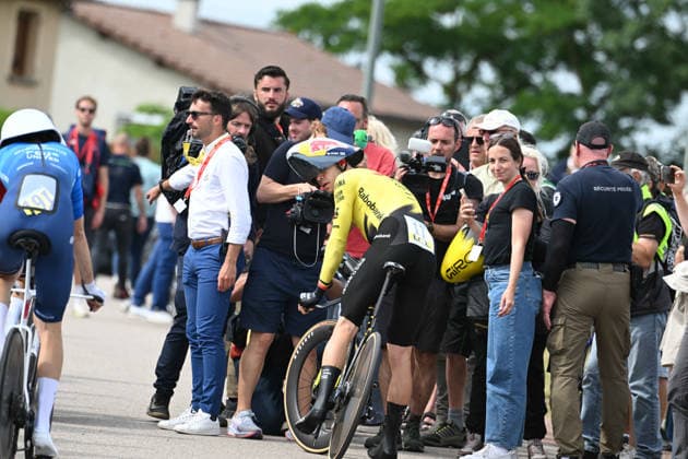 09-06-2026 Tour Auvergne - Rhone Alpes; Tappa 03 Perreux - Perreux; 2026, Visma - Lease A Bike; Van Aert, Wout; Perreux; 
