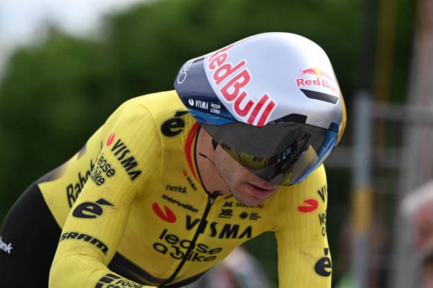 09-06-2026 Tour Auvergne - Rhone Alpes; Tappa 03 Perreux - Perreux; 2026, Visma - Lease A Bike; Van Aert, Wout; Perreux; 