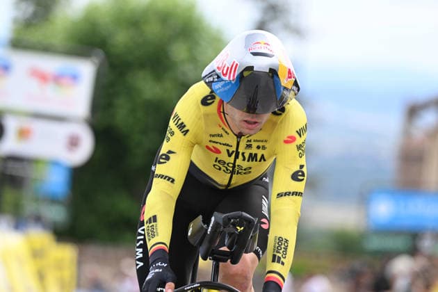 09-06-2026 Tour Auvergne - Rhone Alpes; Tappa 03 Perreux - Perreux; 2026, Visma - Lease A Bike; Van Aert, Wout; Perreux; 