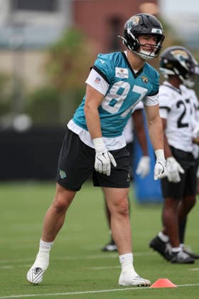 JACKSONVILLE, FL - JUNE 09: Jacksonville Jaguars tight end Nate Boerkircher (87) during Minicamp on June 9, 2026 at Miller Electric Center in Jacksonville, Fl. (Photo by David Rosenblum Icon Sportswire) NFL, American Football Herren, USA JUN 09 Jacksonville Jaguars Minicamp EDITORIAL USE ONLY Icon260609161054