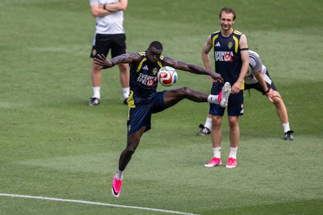 260609 Ken Sema of the Swedish national football team at a training session during day -2 of the FIFA World Cup, WM, Weltmeisterschaft, Fussball 2026 on June 9, 2026 in Dallas. Photo: Petter Arvidson BILDBYRAN kod PA PA1225 fotboll football soccer fotball vm fotbolls-vm fotball-vm fotbolls-vm 2026 fifa world cup 2026 träning practice training sverige sweden sverige a day -2 bbeng