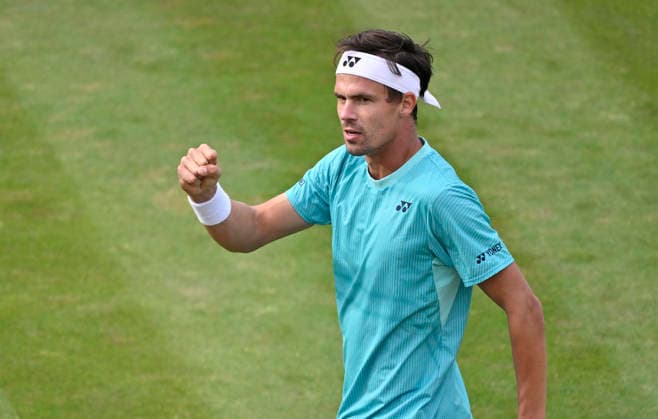 Daniel Altmaier (GER) Gestik Geste Jubel, Freude, Emotion, emotional, jubelt, Glueck, gluecklich, Tennis Herren BOSS Open ATP, Tennis Herren 250 Stuttgart 2026 Weissenhof BOSS Open ATP 250 Stuttgart 2026