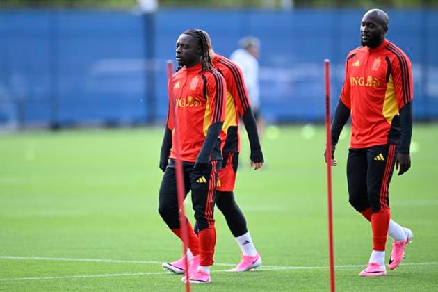 Belgian national football team - FIFA World Cup, WM, Weltmeisterschaft, Fussball 2026 - media activities 09 06 2026 RENTON, UNITED STATES OF AMERICA - JUNE 09 : Doku Jeremy forward of Belgium and Lukaku Romelu forward of Belgium pictured during a training session of the Belgian national football team during the FIFA World Cup 2026 on June 9, 2026 in Renton, United States of America, 09 06 2026 Renton United States of America  Copyright: xNicoxVereeckenx