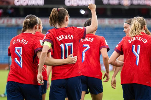260609 Elisabeth Terland and Cathinka Tandberg of Norway celebrates after 2-0 during the FIFA Women s World Cup Qualifier football match between Norway and Austria on June 9, 2026 in Oslo. Photo: Jon Olav Nesvold BILDBYRAN COP 217 MM0070 bbeng fotball soccer football fotboll FIFA World Cup, WM, Weltmeisterschaft, Fussball qualifiers vm-kvalifisering kvinner vm kvalik landskamp dam norge norway austria osterrike jubel