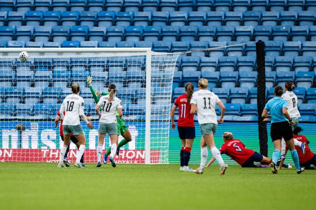 260609 Barbara Dunst of Austria scores 2-1 during the FIFA Women s World Cup Qualifier football match between Norway and Austria on June 9, 2026 in Oslo. Photo: Marius Simensen BILDBYRAN COP 238 MM0070 bbeng fotball soccer football fotboll FIFA World Cup, WM, Weltmeisterschaft, Fussball qualifiers vm-kvalifisering kvinner vm kvalik landskamp dam norge norway austria osterrike