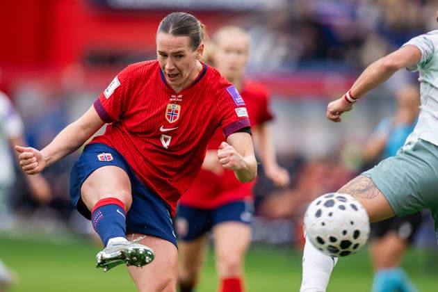 260609 Elisabeth Terland of Norway during the FIFA Women s World Cup Qualifier football match between Norway and Austria on June 9, 2026 in Oslo. Photo: Jon Olav Nesvold BILDBYRAN COP 217 MM0070 bbeng fotball soccer football fotboll FIFA World Cup, WM, Weltmeisterschaft, Fussball qualifiers vm-kvalifisering kvinner vm kvalik landskamp dam norge norway austria osterrike