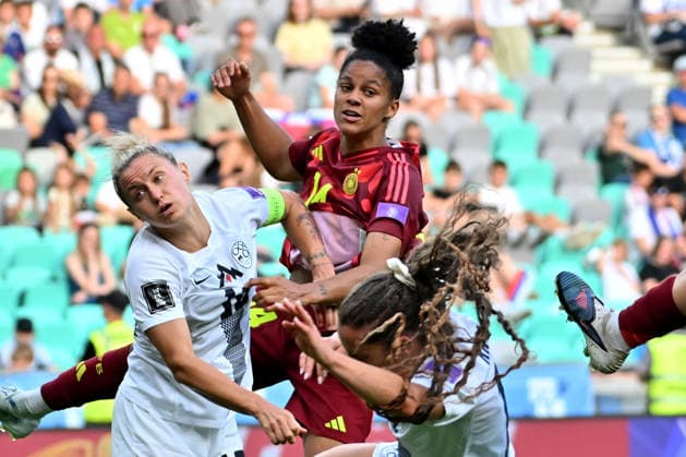 LJUBLJANA, SLOVENIA - JUNE 09: Shekiera Martinez of Germany (C) in action during the UEFA Women’s European Qualifiers for 2027 World Cup match between Slovenia and Germany at Stadium Stozice, Ljubljana on June 09, 2026 in Ljubljana, Slovenia. (Photo by Igor Kupljenik Sports Press Photo).  Copyright: xIgorxKupljenikx xSPPx Sportspressphoto_SPR164038