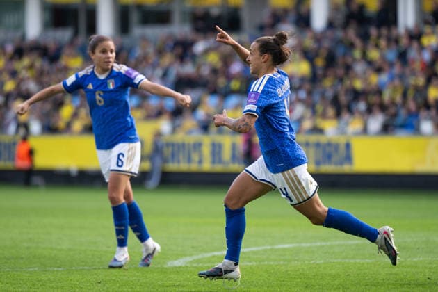 260609 Federica D Auria of Italy celebrates after 0-1 during the FIFA Women s World Cup Qualifier football match between Sweden and Italy on June 9, 2026 in Gothenburg. Photo: Mathias Bergeld BILDBYRAN kod MB CS0935 fotboll football soccer fotball vm-kval kval fifa womens world cup qualifier qualifier sverige sweden italien italy dam bbeng jubel