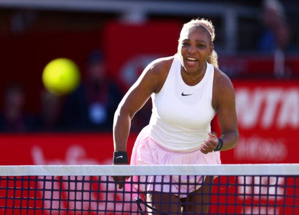 2026 HSBC Tennis Championships, Queens Club, London, UK - 09 06 2026 Serena Williams (USA) in action during her doubles match, partnered by Victoria Mboko (CAN) against Nicole Malchar-Martinez (USA) and Erin Routliffe in the HSBC 2026 Championships at Queens Club in London London Queens Club London GBR Copyright: xMarkxGreenwoodx