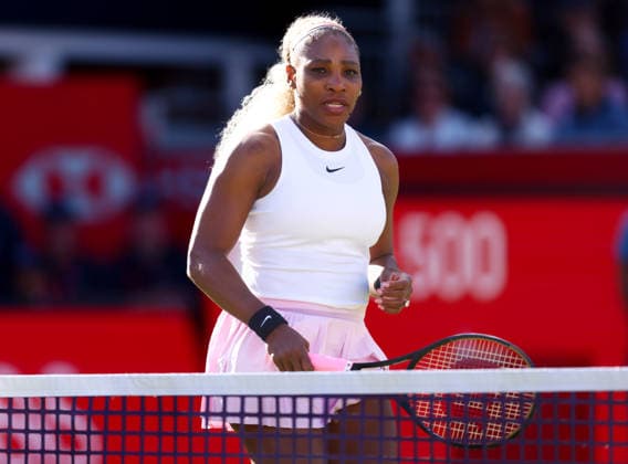 2026 HSBC Tennis Championships, Queens Club, London, UK - 09 06 2026 Serena Williams (USA) in action during her doubles match, partnered by Victoria Mboko (CAN) against Nicole Malchar-Martinez (USA) and Erin Routliffe in the HSBC 2026 Championships at Queens Club in London London Queens Club London GBR Copyright: xMarkxGreenwoodx