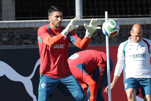 Training of the Portuguese national football team in the football city of Oeiras - Portugal, June 9, 2026, in Alges, Portugal. goalkeeper Rui Silva (Portugal ,22)