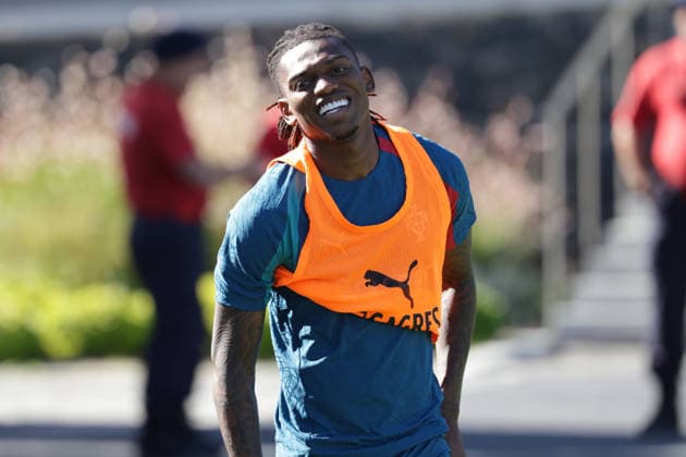 Training of the Portuguese national football team in the football city of Oeiras - Portugal, June 9, 2026, in Alges, Portugal. Rafael Leao (Portugal ,17)