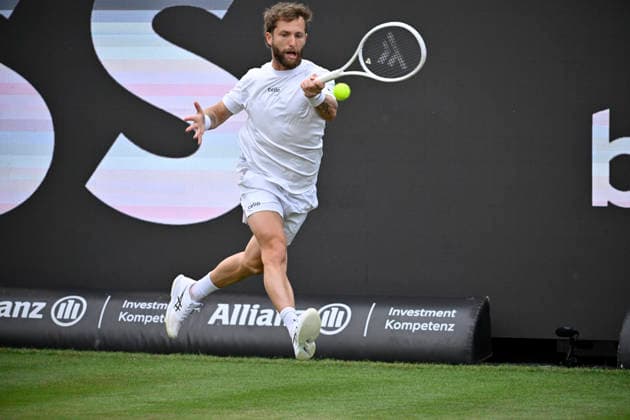 Corentin Moutet (FRA) Aktion Tennis Herren BOSS Open ATP, Tennis Herren 250 Stuttgart 2026 Weissenhof BOSS Open ATP 250 Stuttgart 2026