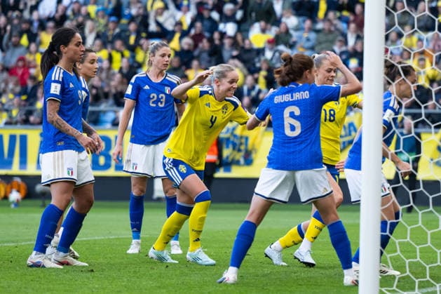 260609 Hanna Lundkvist of Sweden celebrates after 1-2 during the FIFA Women s World Cup Qualifier football match between Sweden and Italy on June 9, 2026 in Gothenburg. Photo: Mathias Bergeld BILDBYRAN kod MB CS0935 fotboll football soccer fotball vm-kval kval fifa womens world cup qualifier qualifier sverige sweden italien italy dam bbeng jubel