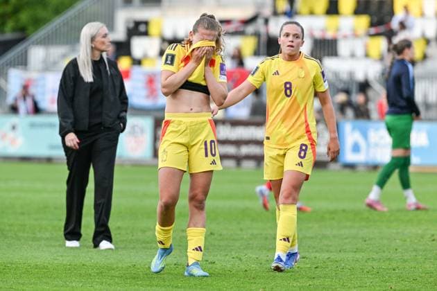 SOCCER WOMEN UEFA QUALIFIERS B4 MD6 LUXEMBURG VS BELGIUM Red Flames reacts dejected after a women football game between the national teams of Luxemburg and Belgium , called the Red Flames , on the sixth match day in League B Group B4 in the league stage of the 2026-27 UEFA Women s European Qualifiers competition , on Tuesday 9 June 2026 in Esch-sur-Alzette , Luxemburg . PHOTO SPORTPIX Stijn Audooren Esch-sur-Alzette Stade de la Frontiere Luxemburg  Copyright: xSportpix.bex xStijnxAudoorenxStijnxAudoorenx