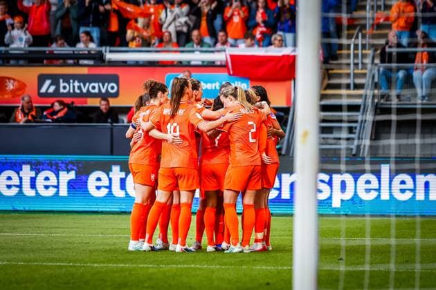 ALMELO , 09-06-2026 , Stadium Asito , season 2025 2026 , UEFA worldcup qualification football , match between The Netherlands and Poland (women) , picture shows Netherlands celebrates the 1-0 Netherlands - Poland (women)  x204270269x Copyright: