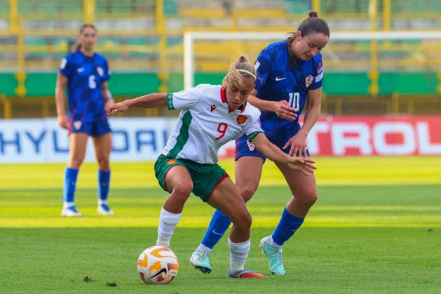 Croatia v Bulgaria: FIFA Women s World Cup 2027 Qualifiers Lora Petrova of BUlgaria and Bianca Galic of Croatia copetes for the balll during the FIFA Women s World Cup 2027 Qualifier match match between Croatia and Bulgaria at Aldo Drosina Stadium on June 09, 2026. in Pula, Croatia.  SreckoxNiketic PIXSELL