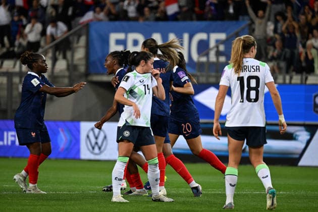 Football FÃ minin : France F vs Irlande F- qualification coupe du monde - 09 06 2026 Melvine MALARD of France scoring goal during the Women s World Cup qualifying match between France F and Irland F at Alpes stadium Grenoble on June 09 2026 , France GRENOBLEFrance  Copyright: xMouradxAllilix