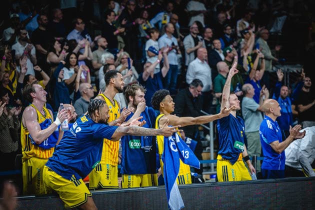 Basketball Berlin 019.06.2026 Saison 2025 2026 EasyCredit BBL 1. Bundesliga Männer, Herren Playoffs Halbfinale Spiel 5 Alba Berlin - BMA365 Bamberg Baskets Jubel Alba