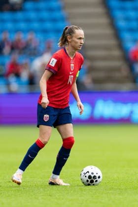 OSLO, NORWAY - JUNE 09: Caroline Graham Hansen of Norway controls the ball during the FIFA Womens World Cup 2027 Qualifier match between Norway and Austria at Ullevaal Stadium on June 09, 2026 in Oslo, Norway. (Photo by Ane Frosaker Sports Press Photo)  Copyright: xAnexFrosakerx xSPPx Sportspressphoto_SPR164133