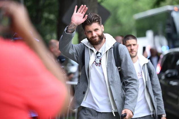 Alexandria, USA, 090626. Player Duje Caleta-Car has arrived with the Croatian national football team at the AKA hotel in the base camp where they will be accommodated during the FIFA World Cup, WM, Weltmeisterschaft, Fussball Photo: Boris Kovacev CROPIX Copyright: xxBorisxKovacevx xCROPIXx reprezentacija_dolazak15-090626