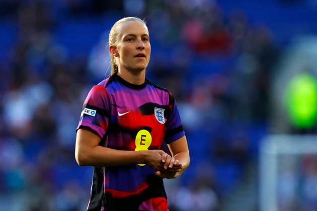 England Women v Ukraine Women, Liverpool, UK - 9 June 2026 Aggie Beever-Jones of England warms up before kick off in the FIFA Women™s World Cup 2027 qualifying group match between England and Ukraine at Hill Dickinson Stadium on 9 June 2026 in Liverpool, England (Photo by Steve Taylor PPAUK) Bramley-Moore Dock Hill Dickinson Stadium Liverpool England Copyright: xStevexTaylor PPAUKx PPA-280615