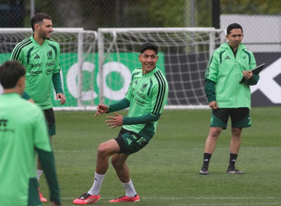 Mexico national team, Nationalteam Training Day - 2026 FIFA World Cup, WM, Weltmeisterschaft, Fussball Edson Alvarez of Mexican national football team during the training day ahead the 2026 FIFA World Cup Group A match against South Africa at High Performance Center (CAR). on June 9, 2026 in Mexico City, Mexico. (Photo by Ian Robles Eyepix Group) Copyright: xIanxRoblesx xEyepixxGroupx EL_09062026_186150JPEG