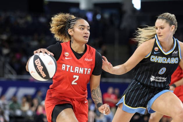 CHICAGO, USA - June 9: Te-Hina Paopao (2 Atlanta Dream) in action during the WNBA, Basketball Damen, USA Commissionerâ€™s Cup game between the Chicago Sky and Atlanta Dream at Wintrust Arena on Tuesday, June 9 in Chicago, USA  Copyright: xShainaxBenhiyoun SPPx Sportspressphoto_SPR164190