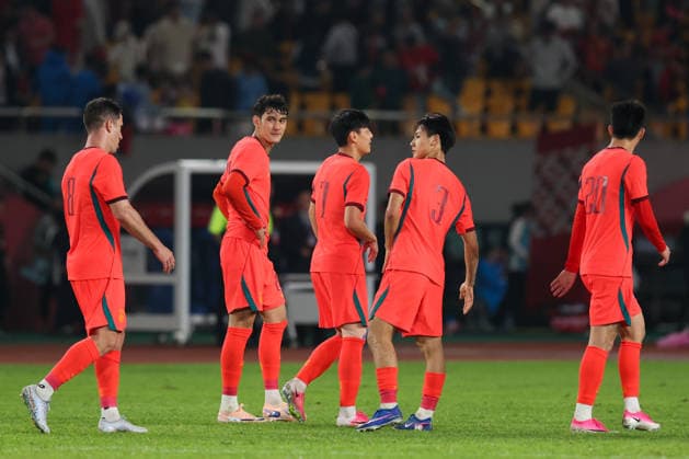 JINHUA, CHINA - JUNE 09: Mao Weijie, Wu Lei, Behram Abduweli and Wang Yudong of Team China walk off the pitch after CFA Team China International Football Competition Jinhua 2026 between China and Thailand at Jinhua Sports Centre Stadium on June 9, 2026 in Jinhua, Zhejiang Province of China.  Copyright: xWuxZhizhaox 111647165104