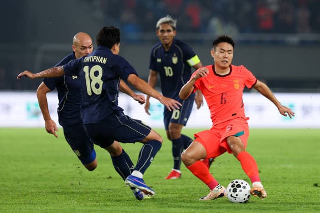 JINHUA, CHINA - JUNE 09: Wang Shangyuan of Team China controls the ball during CFA Team China International Football Competition Jinhua 2026 between China and Thailand at Jinhua Sports Centre Stadium on June 9, 2026 in Jinhua, Zhejiang Province of China.  Copyright: xWuxZhizhaox 111647141364