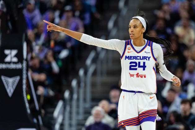 SAN FRANCISCO, CA - JUNE 09: DeWanna Bonner 24 of the Phoenix Mercury points after scoring a three during a game against the Golden State Valkyries on June 9, 2026 at Chase Center in San Francisco, CA. (Photo by Matthew Huang Icon Sportswire) WNBA, Basketball Damen, USA JUN 09 Phoenix Mercury at Golden State Valkyries EDITORIAL USE ONLY Icon260609022