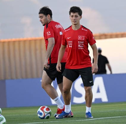 Turkiye continues World Cup preparations in Arizona ahead of Australia opener MESA, ARIZONA, US - JUNE 09: Arda Guler of the Turkish national football team attends the training session at the Arizona Athletic Grounds in Mesa, Arizona, United States on June 09, 2026. Turkiye s national football team continued its preparations for the 2026 FIFA World Cup, WM, Weltmeisterschaft, Fussball with a training session. Turkiye will open Group D play against Australia on June 13 at BC Place Stadium in Vancouver, Canada at 9 p.m. local time (0400GMT on June 14). Tayfun Coskun Anadolu Arizona United States. Editorial use only. Please get in touch for any other usage.  Copyright: x2026xAnadoluxTayfunxCoskunx