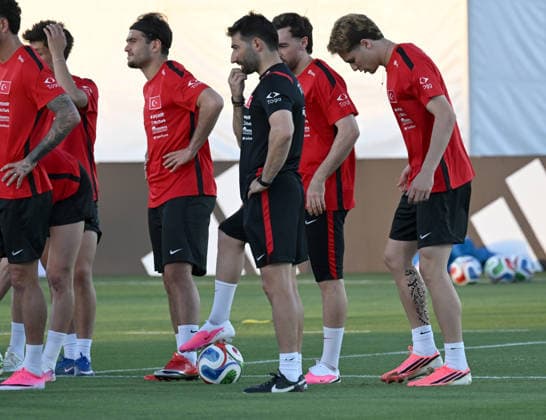 Turkiye continues World Cup preparations in Arizona ahead of Australia opener MESA, ARIZONA, US - JUNE 09: Orkun Kokcu, Aral Simsir, Kenan Yildiz and Arda Guler of the Turkish national football team attend the training session at the Arizona Athletic Grounds in Mesa, Arizona, United States on June 09, 2026. Turkiye s national football team continued its preparations for the 2026 FIFA World Cup, WM, Weltmeisterschaft, Fussball with a training session. Turkiye will open Group D play against Australia on June 13 at BC Place Stadium in Vancouver, Canada at 9 p.m. local time (0400GMT on June 14). Tayfun Coskun Anadolu Arizona United States. Editorial use only. Please get in touch for any other usage.  Copyright: x2026xAnadoluxTayfunxCoskunx