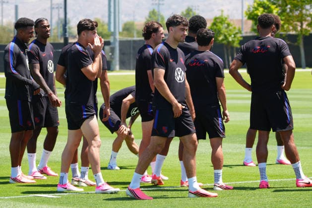 Players of the United States participate in a training session in Irvine, United States, 09 June 2026. US national team, Nationalteam training ACHTUNG: NUR REDAKTIONELLE NUTZUNG  Copyright: xOmarxAlonsox AME088 20260609-55020547679_1 US national team training !ACHTUNG: NUR REDAKTIONELLE NUTZUNG!  Copyright: xIMAGO OmarxAlonsox imago images 0858759703 0858759703st