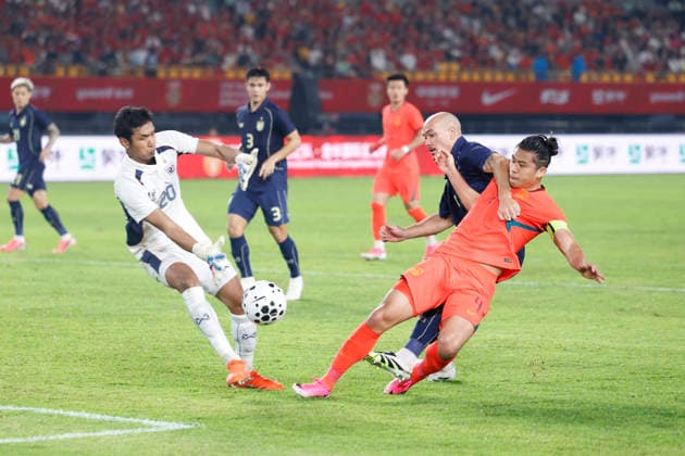 JINHUA, CHINA - JUNE 09: Zhang Yuning 9 of Team China competes for the ball during CFA Team China International Football Competition Jinhua 2026 between China and Thailand at Jinhua Sports Centre Stadium on June 9, 2026 in Jinhua, Zhejiang Province of China.  Copyright: xChinaxNewsxServicex 111647186582
