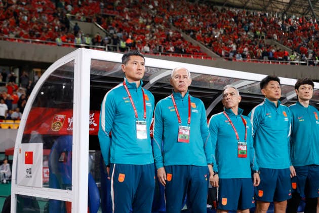 JINHUA, CHINA - JUNE 09: Head coach of Team China Shao Jiayi (L1) looks on during CFA Team China International Football Competition Jinhua 2026 between China and Thailand at Jinhua Sports Centre Stadium on June 9, 2026 in Jinhua, Zhejiang Province of China.  Copyright: xChinaxNewsxServicex 111647235323