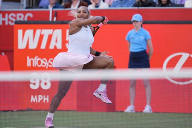 HSBC Championships - Day Two Serena Williams competes during the round of 16 doubles match at The HSBC Championships 2026 women s tennis tournament at The Queen s Club in London, England, on June 9, 2026. London Greater London United Kingdom  Copyright: xOwenxHammondx originalFilename:hammond-thehsbcc260609_npqLC.jpg
