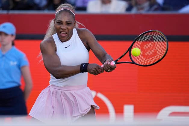 HSBC Championships - Day Two Serena Williams competes during the round of 16 doubles match at The HSBC Championships 2026 women s tennis tournament at The Queen s Club in London, England, on June 9, 2026. London Greater London United Kingdom  Copyright: xOwenxHammondx originalFilename:hammond-thehsbcc260609_npomP.jpg