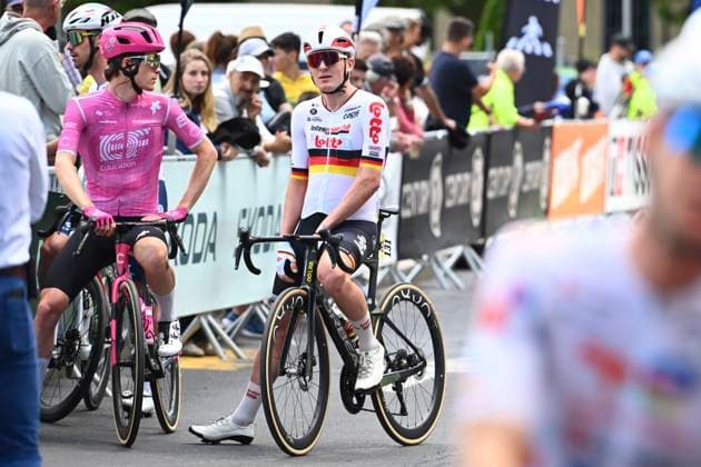 Tour Auvergne - Rhone-Alpes 2026 Stage 4 MONTROND-LES-BAINS, FRANCE - JUNE 10 : Zimmermann Georg (GER) of Lotto Intermarche during stage 4 of the 78th edition of Tour Auvergne - Rhone-Alpes an UCI World Tour 2.UWT cycling road race stage for Men Elite of 167.4 km with start in Le Puy-en-Velay and finish in Montrond-les-Bains on June 10, 2026 in Montrond-les-Bains, France, 10 06 2026 ( Motordriver Guy De Vuyst - Montrond-les-Bains France  Copyright: xVincentxKalutx