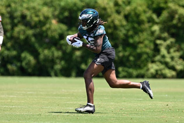 PHILADELPHIA, PA - JUNE 09: Philadelphia Eagles tight end Dae™Quan Wright 45 catches the ball during the Philadelphia Eagles off season minicamp on June 9th, 2026 at the Jefferson Health Training Complex in Philadelphia, PA. (Photo by Terence Lewis Icon Sportswire) NFL, American Football Herren, USA JUN 09 Philadelphia Eagles Minicamp EDITORIAL USE ONLY Icon260609101