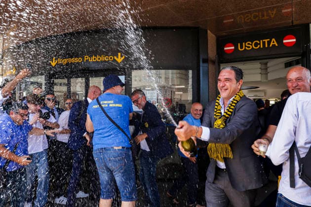 Alfredo Guerri Becomes New Owner of Juve Stabia Juve Stabia has a new owner: Alfredo Guerri, the Neapolitan businessman, has saved the club. Domus srl has acquired the club™s shares, with the go-ahead from the Court of Naples. The club had been under court administration as part of an investigation into Camorra infiltration within the sports industry. ABP17223 Copyright: xAntonioxBalascox