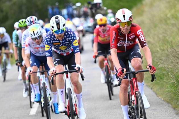 Tour Auvergne - Rhone-Alpes 2026 Stage 4 MONTROND-LES-BAINS, FRANCE - JUNE 10 : Simmons Quinn (USA) of Lidl - Trek, Craps Lars (BEL) of Lotto Intermarche during stage 4 of the 78th edition of Tour Auvergne - Rhone-Alpes an UCI World Tour 2.UWT cycling road race stage for Men Elite of 167.4 km with start in Le Puy-en-Velay and finish in Montrond-les-Bains on June 10, 2026 in Montrond-les-Bains, France, 10 06 2026 ( Motordriver Guy De Vuyst - Montrond-les-Bains France  Copyright: xVincentxKalutx