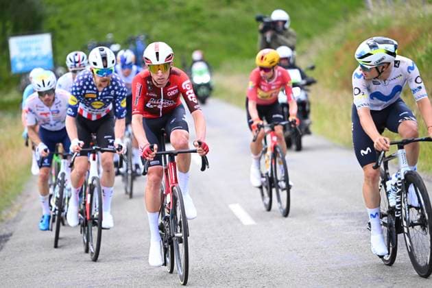 Tour Auvergne - Rhone-Alpes 2026 Stage 4 MONTROND-LES-BAINS, FRANCE - JUNE 10 : Craps Lars (BEL) of Lotto Intermarche, Simmons Quinn (USA) of Lidl - Trek during stage 4 of the 78th edition of Tour Auvergne - Rhone-Alpes an UCI World Tour 2.UWT cycling road race stage for Men Elite of 167.4 km with start in Le Puy-en-Velay and finish in Montrond-les-Bains on June 10, 2026 in Montrond-les-Bains, France, 10 06 2026 ( Motordriver Guy De Vuyst - Montrond-les-Bains France  Copyright: xVincentxKalutx