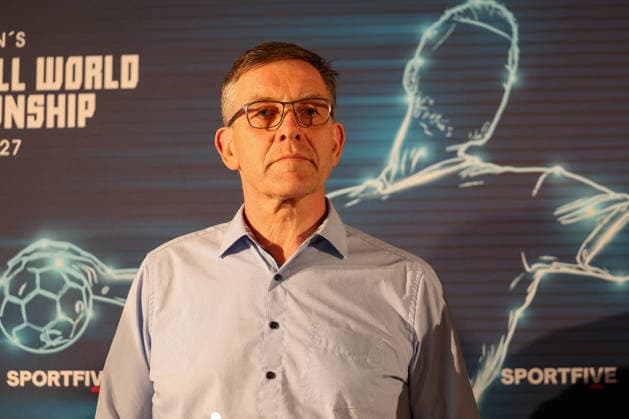 Alfred Gislason (Bundestrainer, DHB, Deutschland) beim Handball-Talk vor der Auslosung, GER, Auslosung zur IHF Handball-Weltmeisterschaft der Maenner 2027, 10.06.2026, GER, Auslosung zur IHF Handball-Weltmeisterschaft der Maenner 2027, 10.06.2026 Muenchen